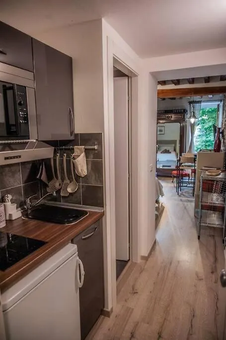 La Finestra Sul Piazzale Apartment Parma Italy